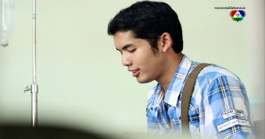 พระเอกหล่อ ฮาด้วย รายการจ้อจี้