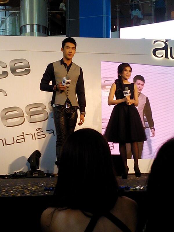 แกงส้ม หนูนา งานVoice For Success