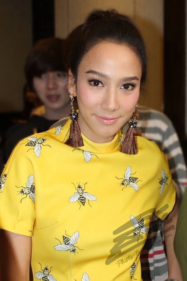 อั้ม พัชราภา @พราว ฉากmeeting fc จร้าาา