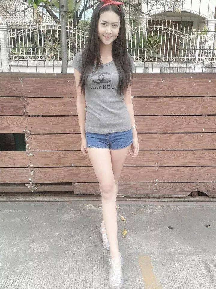 น้องเนย สาวสวยจาก instragram