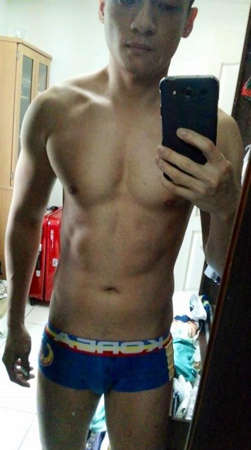 มือถือ ซิคเพค หนุ่มๆ อาหารเย็นของอีป้า2