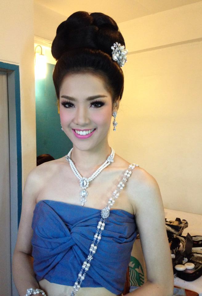 น้องนิชา  น.ส.ชลนิชา   ลาวแก้ว กุลสตรีมารยาทงาม จากเวทีกุลสตรีศรีรัตนโกสินทร์