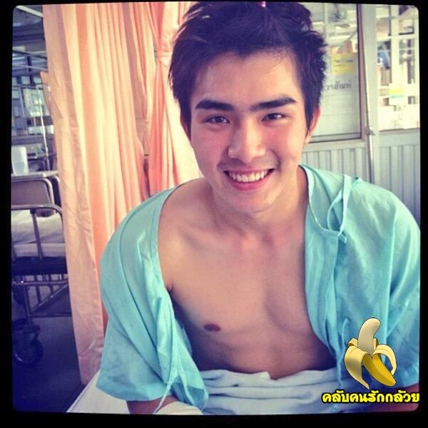 อาหารเช้า เสริฟถึงเตียงของอิป้า