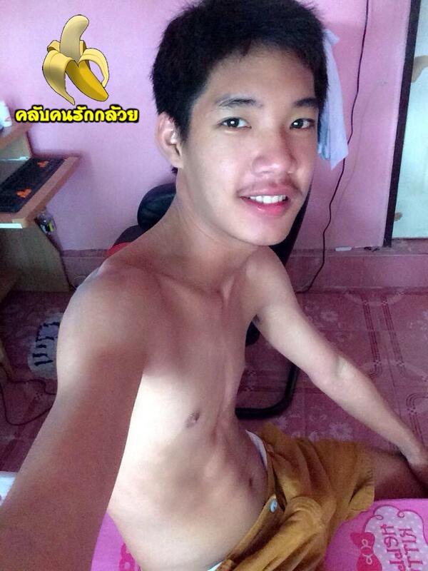 อาหารเช้า เสริฟถึงเตียงของอิป้า