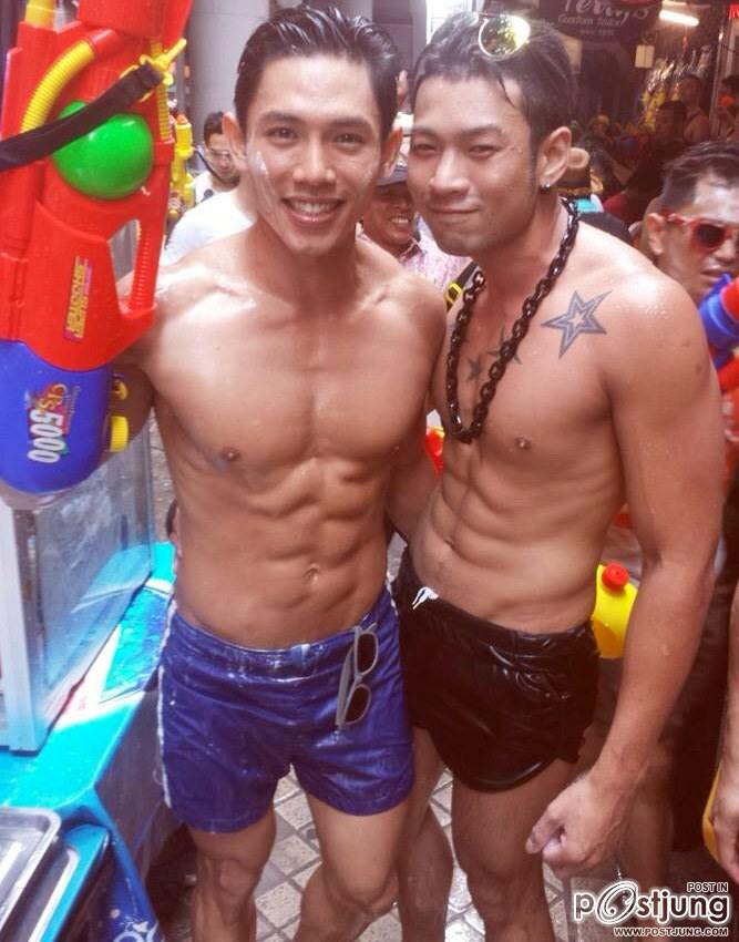 เปลือยกล้าม 3