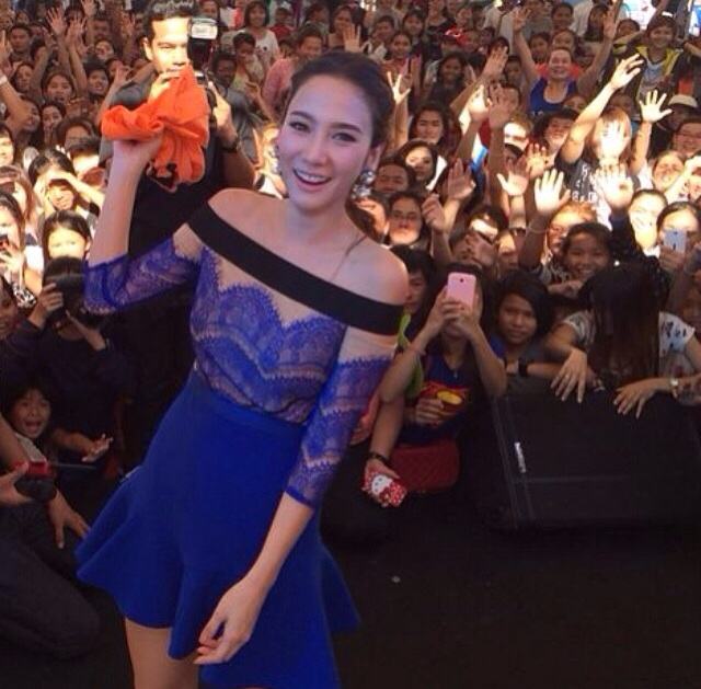 สาวอั้ม งานเข้า!!!!!