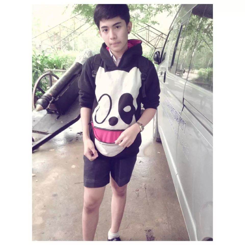 เด็กผู้ชายน่ารัก ลิฟ คิวเลอร์