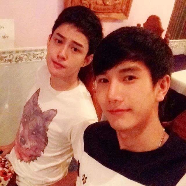 ต๊อด-ภัค
