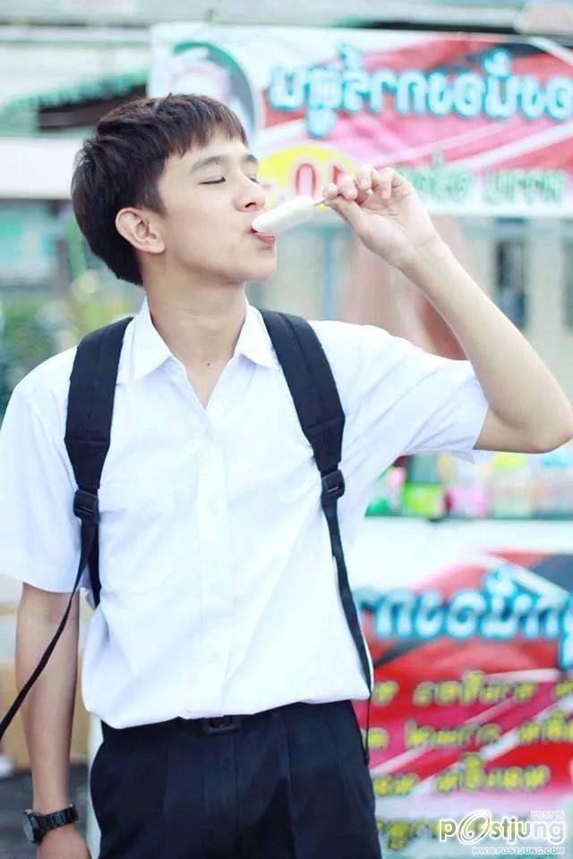 ฟลุ๊ค พงศธร