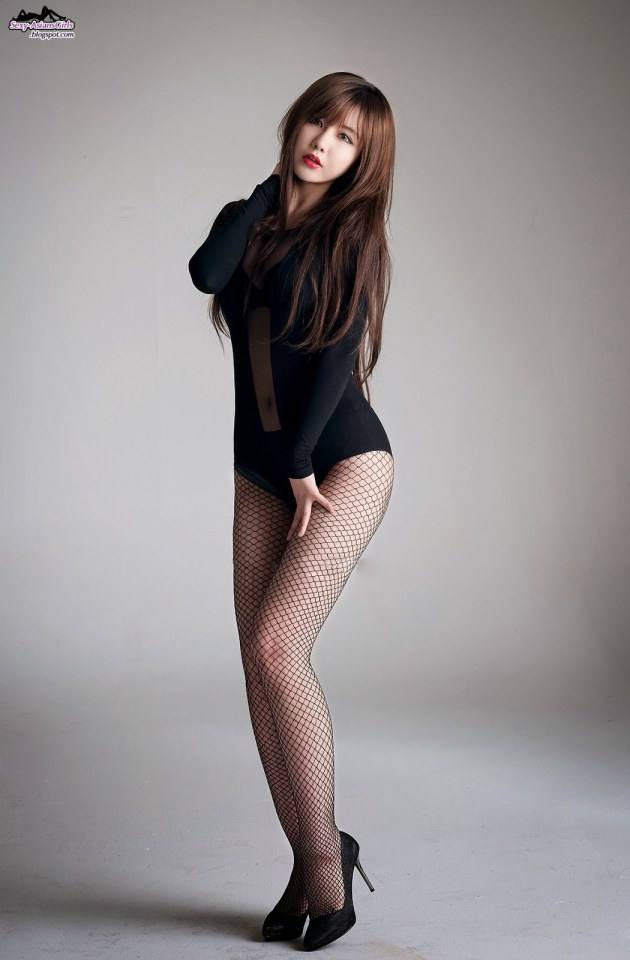 เร่าร้อนไปกับ Ryu Ji Hye