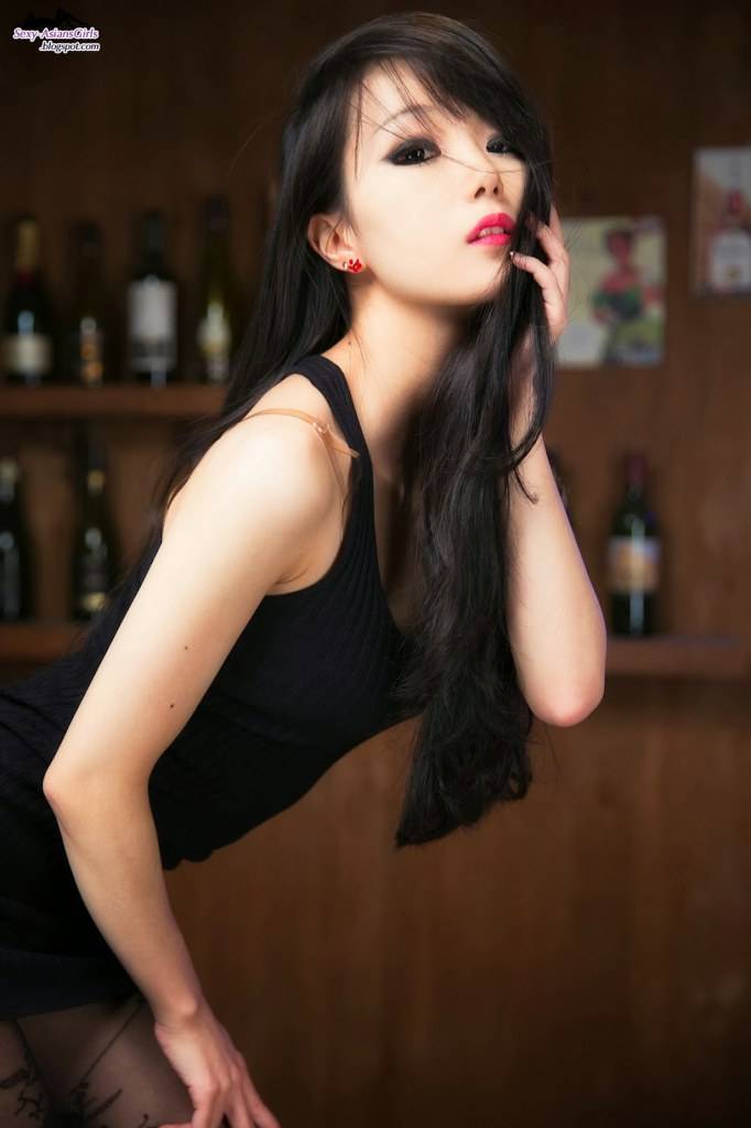 Im Soo Yeon ท่าโพสสุดเซ็กซี่