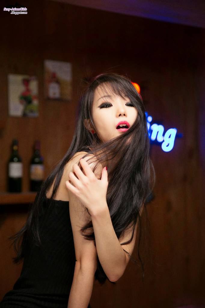 Im Soo Yeon ท่าโพสสุดเซ็กซี่