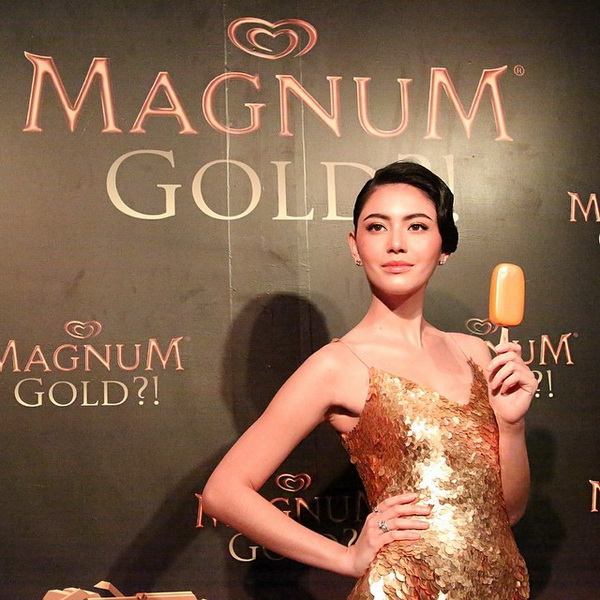 "ใหม่ ดาวิกา" เสียบเป็นพรีเซนเตอร์ แทน "ญาญ่า" อ่านต่อ คลิก!!