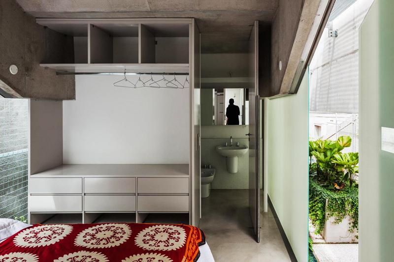 A Weekend House in Downtown S&atilde;o Paulo by SPBR Arquitetos