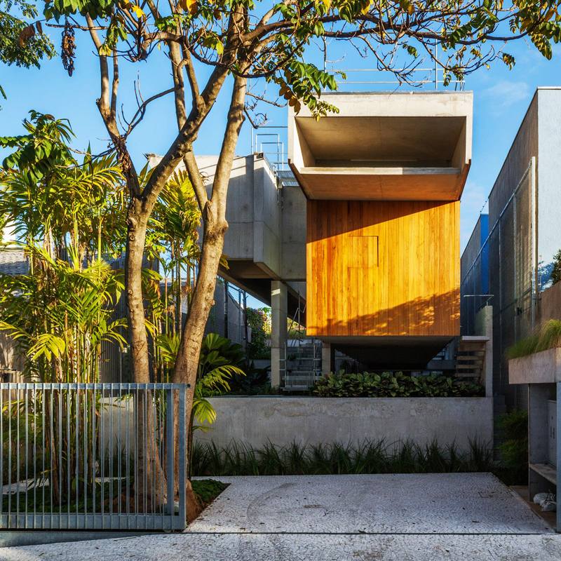 A Weekend House in Downtown S&atilde;o Paulo by SPBR Arquitetos