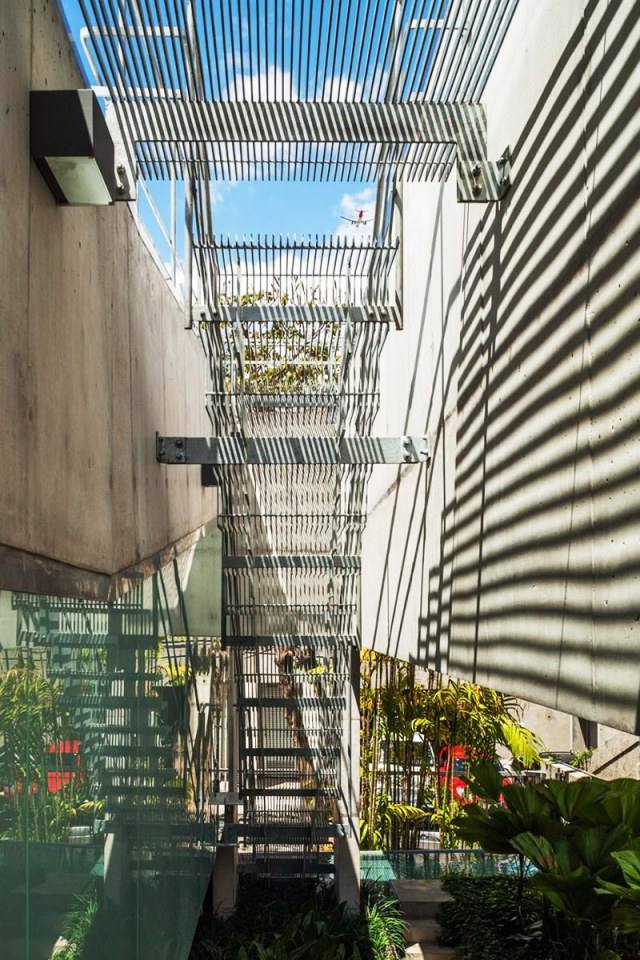 A Weekend House in Downtown S&atilde;o Paulo by SPBR Arquitetos