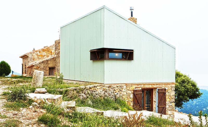 Vernacular Architecture: Mas del Caix&oacute; Farmhouse, Castell&oacute;n, Spain