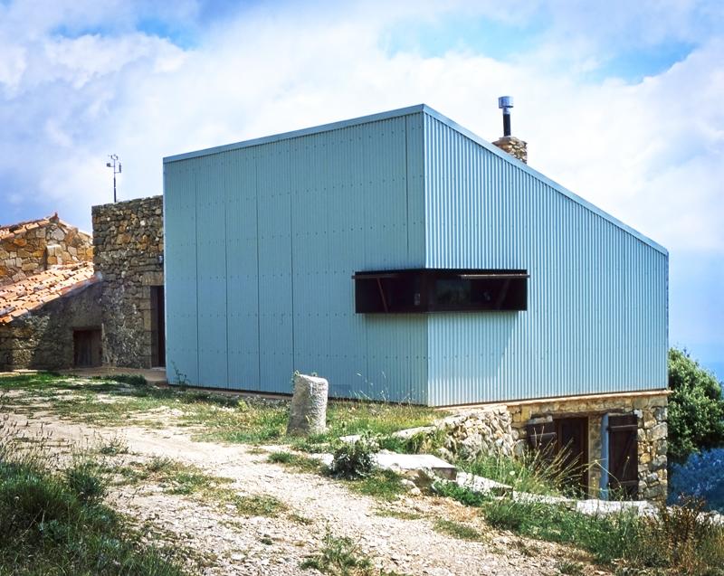 Vernacular Architecture: Mas del Caix&oacute; Farmhouse, Castell&oacute;n, Spain