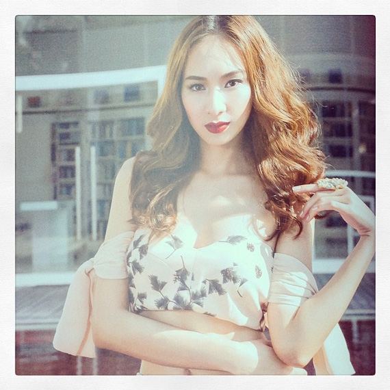 มิ้นท์ ณัฐวรา ปกนิตยสาร Pheromone Asia เดือนเมษายน 2557