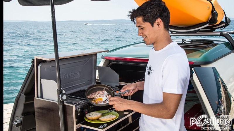 MINI Unveils The World&rsquo;s Smallest Luxury and Versatile Home on Wheels