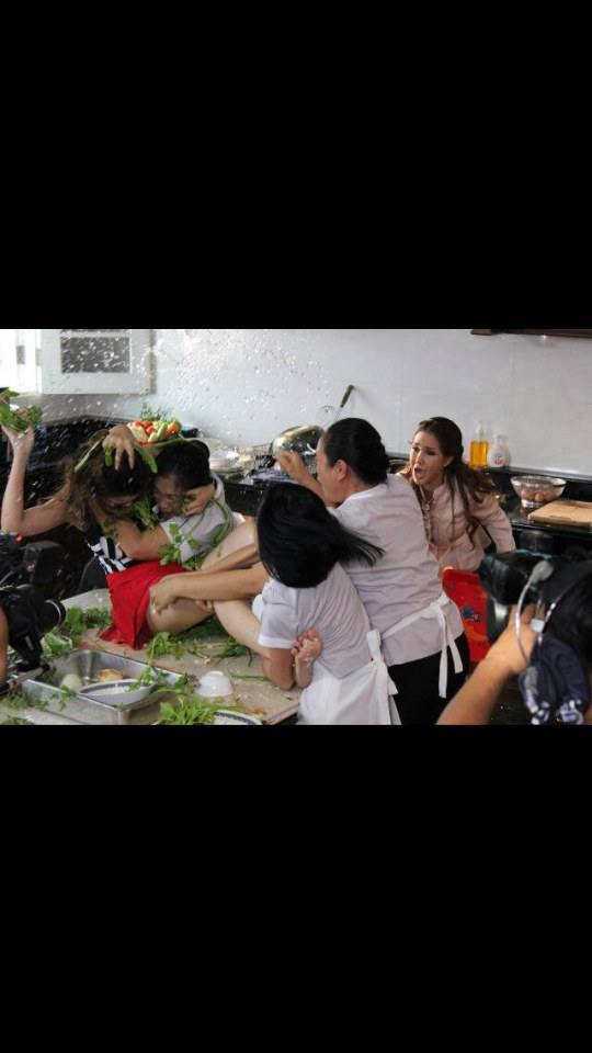 จั๊กจั่น ไม่หวั่น คนดูเกลียด เล่น สุสานคนเป็น แซบได้ใจ