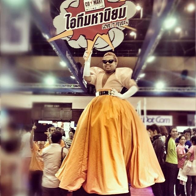 รวมชุดสวย รวยผ้า! ของ "แม่บ้านมีหนวด"