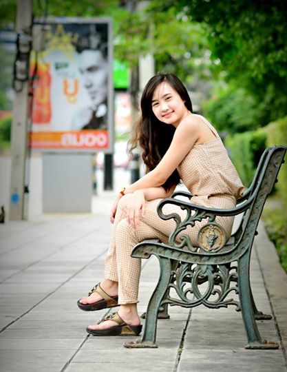ชื่อฟางน่ารักมาก ตัวเล็ก รูปเยอะค่ะ  ^_^