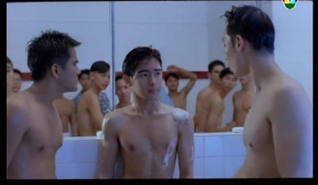 อยากเห็นหุ่นเขาปัจจุบันแท้ เขามีผลงานหนังละครอื่นๆแด่บ่2คนนี้