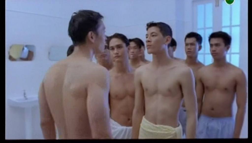 อยากเห็นหุ่นเขาปัจจุบันแท้ เขามีผลงานหนังละครอื่นๆแด่บ่2คนนี้