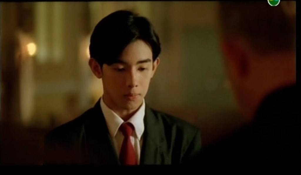 อยากเห็นหุ่นเขาปัจจุบันแท้ เขามีผลงานหนังละครอื่นๆแด่บ่2คนนี้