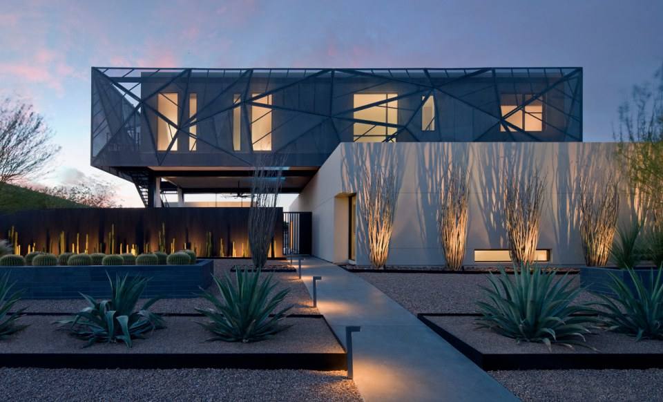 A Modern House in the Desert