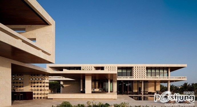 Beautiful Private Beach House by Rangr Studio