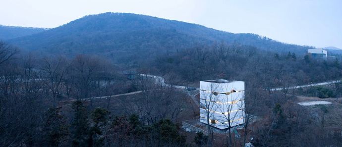 CIPEA No.4 House by AZL architects