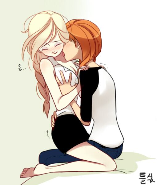 Elsa x Anna
