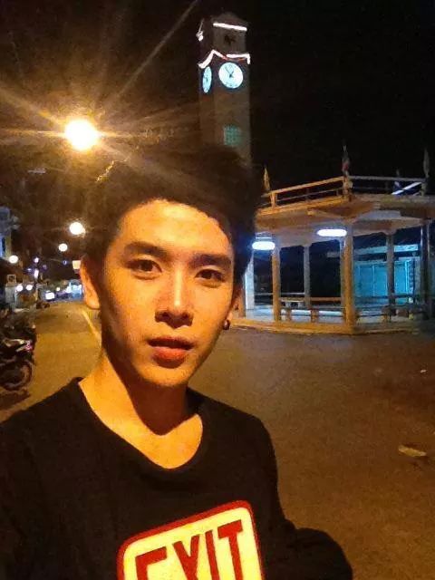 คนนี้ชื่อรัยค่ะ ใครมีเฟสหรือigขอบ้าง