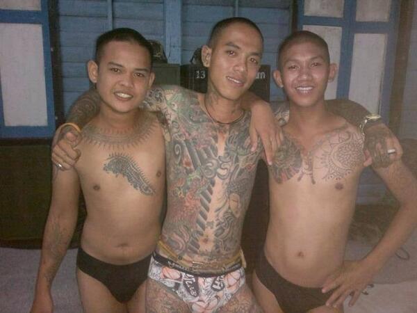 ของหวานปะปนกันไป