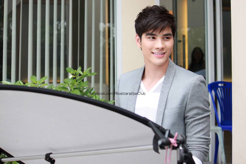 โบ๊ท ธารา รับบท น้องเล็ก(ธัญกร) ในละคร "ไฟรักเพลิงเเค้น" น้องเค้าน่ารักดีนะ