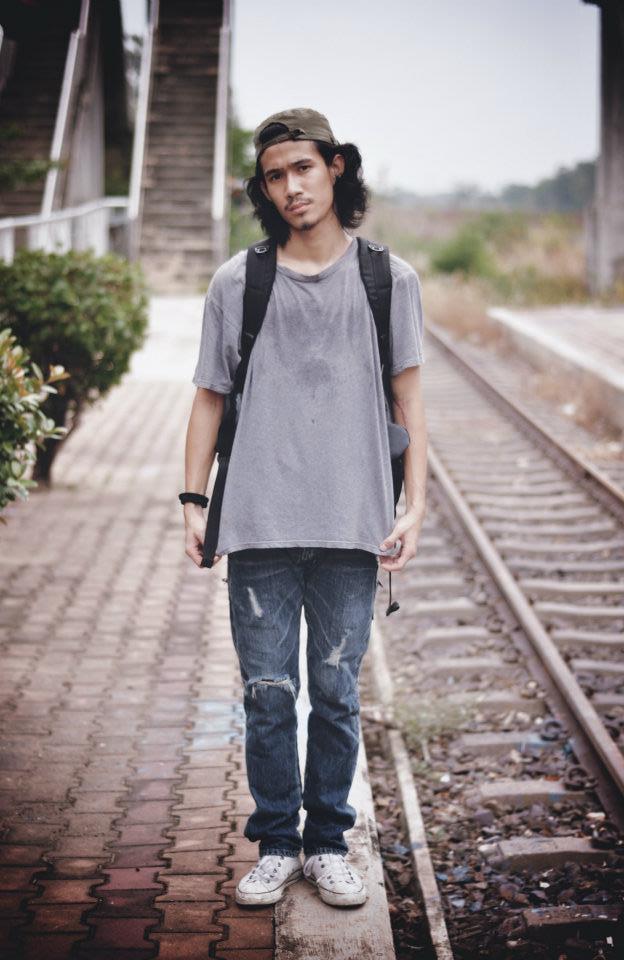 หนุ่มเซอร์ มาดเข้ม "มะเดี่ยว G-JR" ใครชอบหนุ่มติสท์ห้ามพลาด!!!