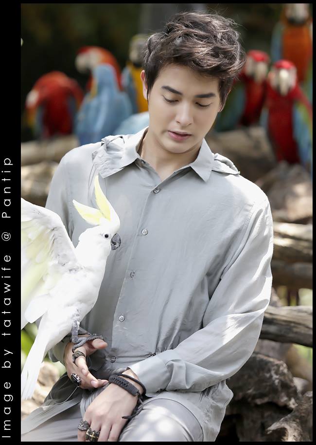 เจมส์ จิรายุ @ Magaholic vol.2 no.14 April 2014