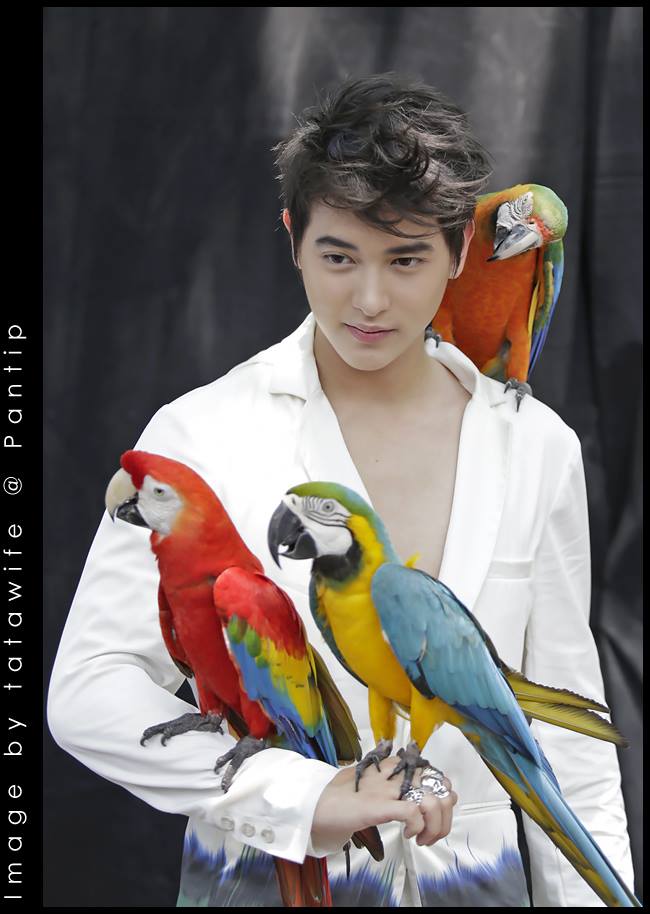 เจมส์ จิรายุ @ Magaholic vol.2 no.14 April 2014