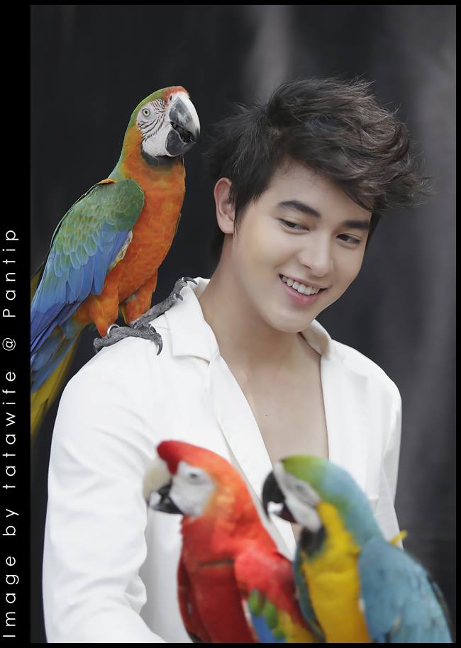 เจมส์ จิรายุ @ Magaholic vol.2 no.14 April 2014
