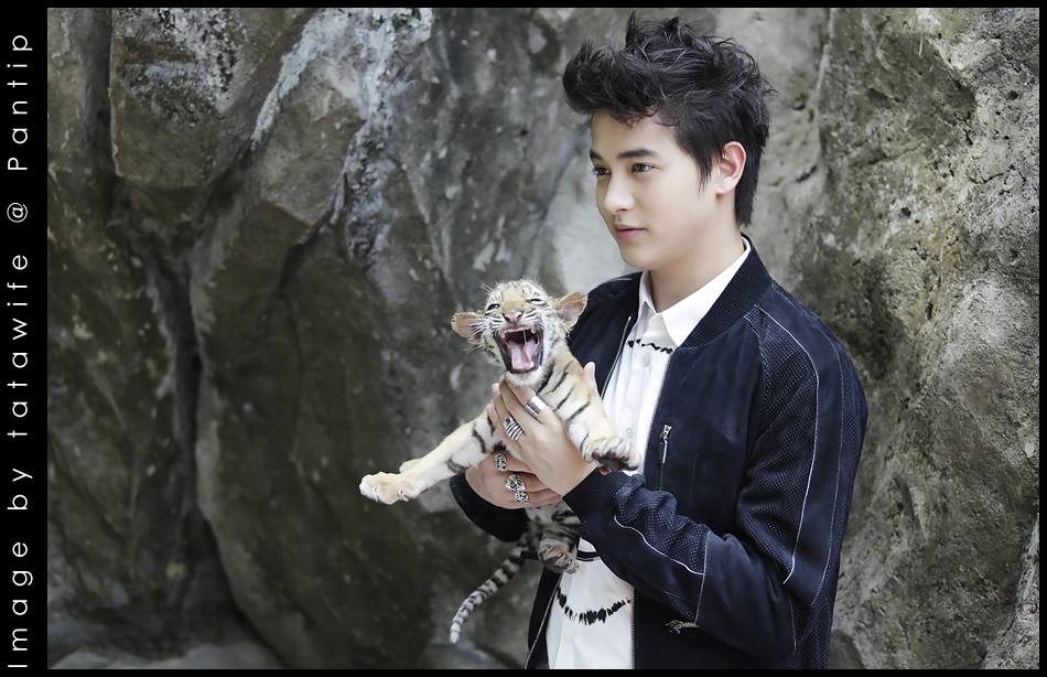 เจมส์ จิรายุ @ Magaholic vol.2 no.14 April 2014