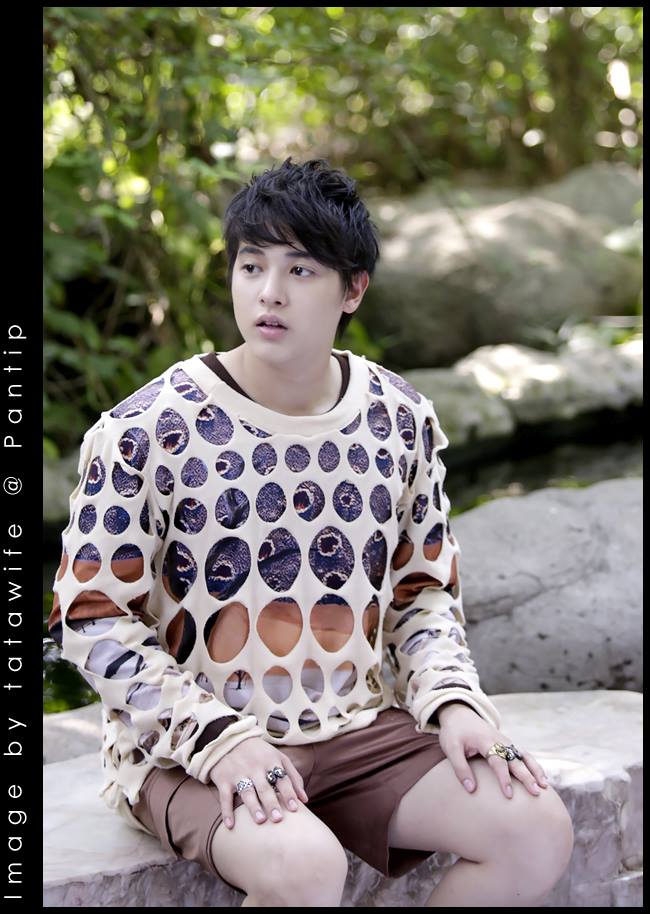 เจมส์ จิรายุ @ Magaholic vol.2 no.14 April 2014