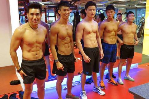 รูปร่างดี หน้าตาพอได้...ให้ก็เอานะ