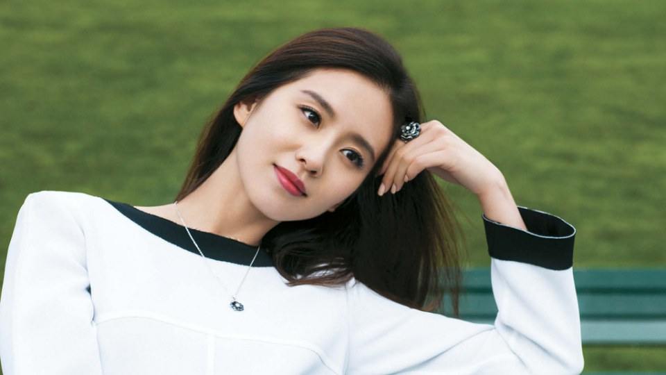 หลิวซือซือ Cecilia Liu - E.Lifestyle [29.4.2014]