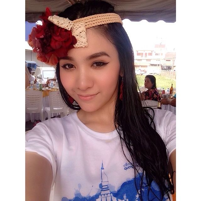 annita ดาราสาวลาว ตัวเล็กน่ารัก ดังมากๆในลาว