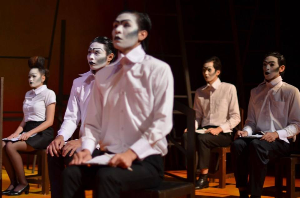 รวมรูปภาพละครเวทีจากคณะละคร BU Theatre Company นิเทศศาสตร์ ศิลปะการแสดง มหาวิทยาลัยกรุงเทพ < 1 >