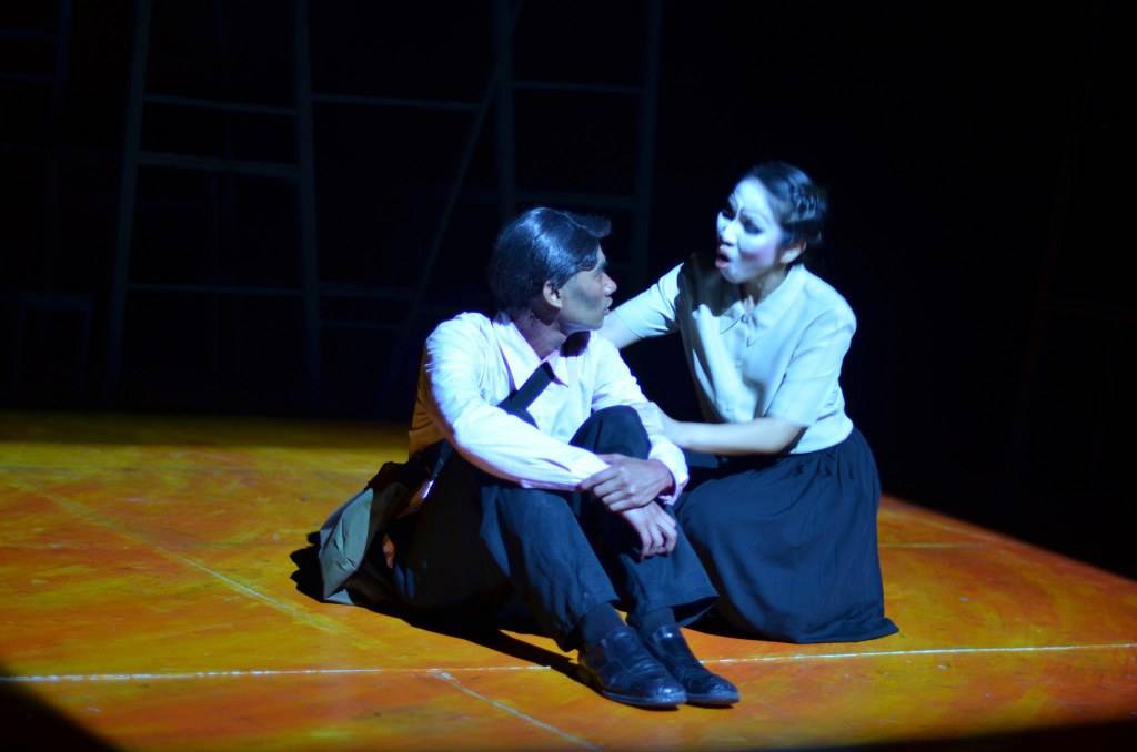 รวมรูปภาพละครเวทีจากคณะละคร BU Theatre Company นิเทศศาสตร์ ศิลปะการแสดง มหาวิทยาลัยกรุงเทพ < 2 >