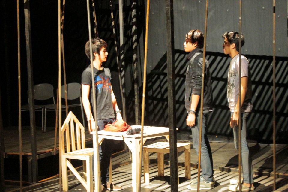 รวมรูปภาพละครเวทีจากคณะละคร BU Theatre Company นิเทศศาสตร์ ศิลปะการแสดง มหาวิทยาลัยกรุงเทพ < 3 >