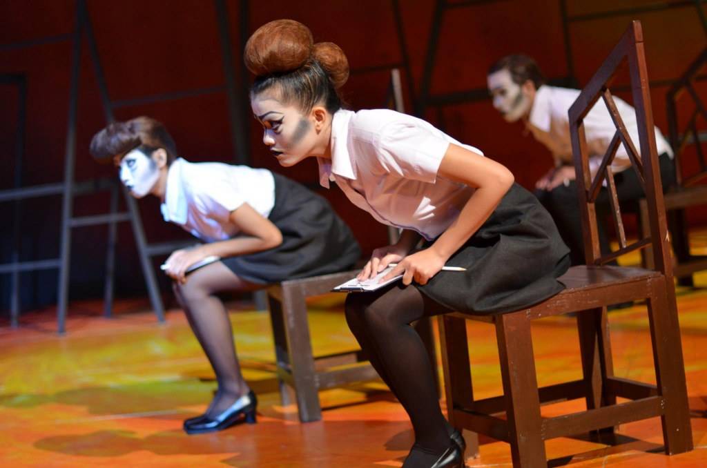 รวมรูปภาพละครเวทีจากคณะละคร BU Theatre Company นิเทศศาสตร์ ศิลปะการแสดง มหาวิทยาลัยกรุงเทพ < 3 >